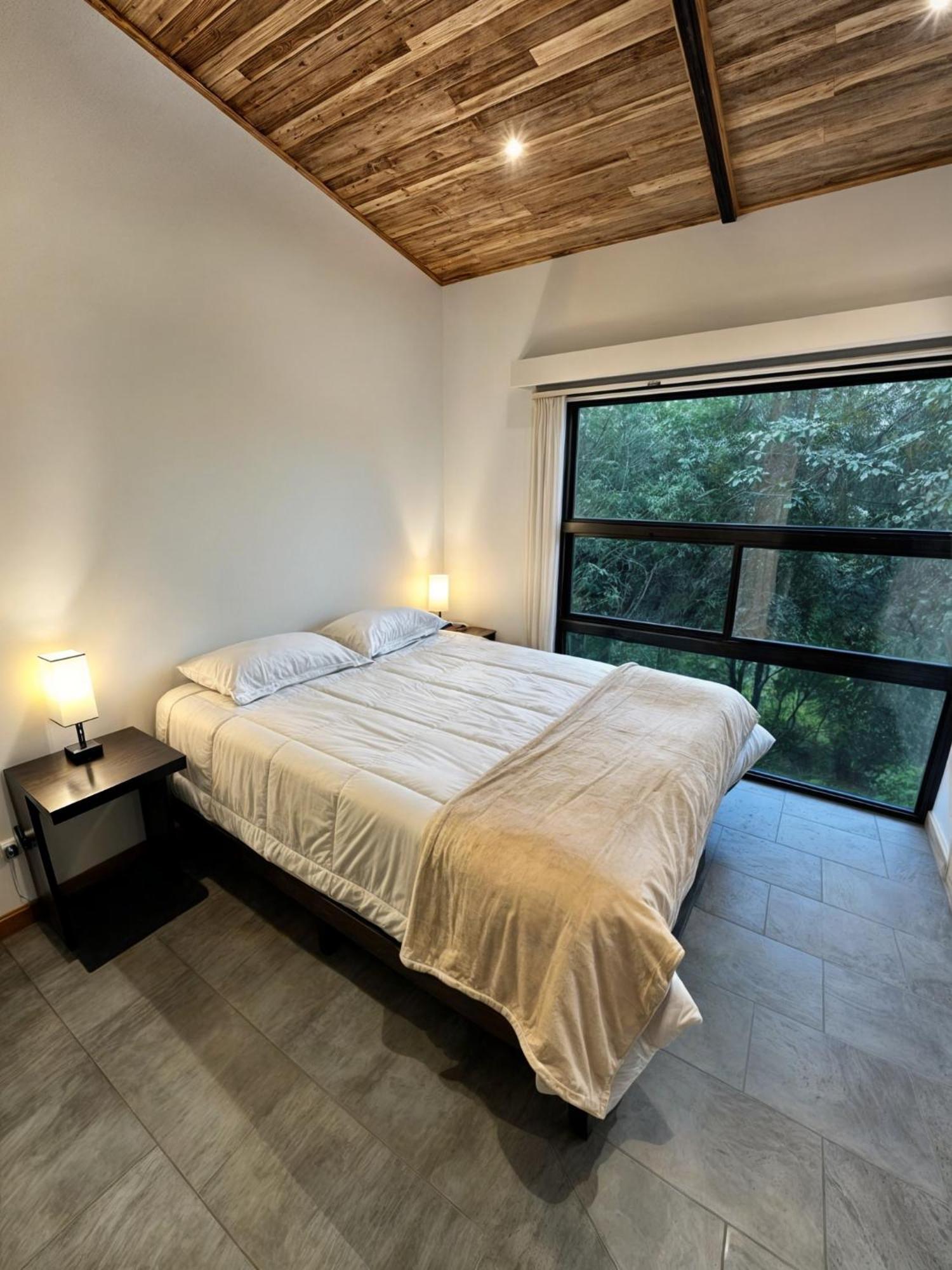 Moon Forest Apartments モンテベルデ エクステリア 写真